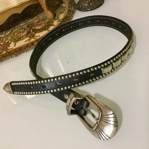 ✨🌙Vintage Silver Stud Black Leather Waist Belt🌙✨